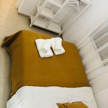 Nieves Viejas Apartamento Fresco Con Patio En Kordoba Bagian luar foto
